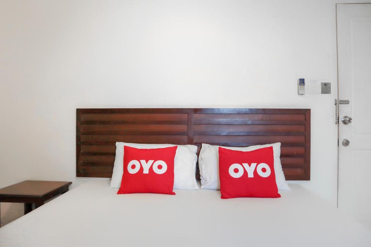 Oyo 1032 Beds Patong Hotel Phuket Exterior photo